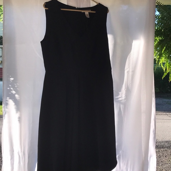 White House Black Market Dresses & Skirts - Nwt lbd simple and classic